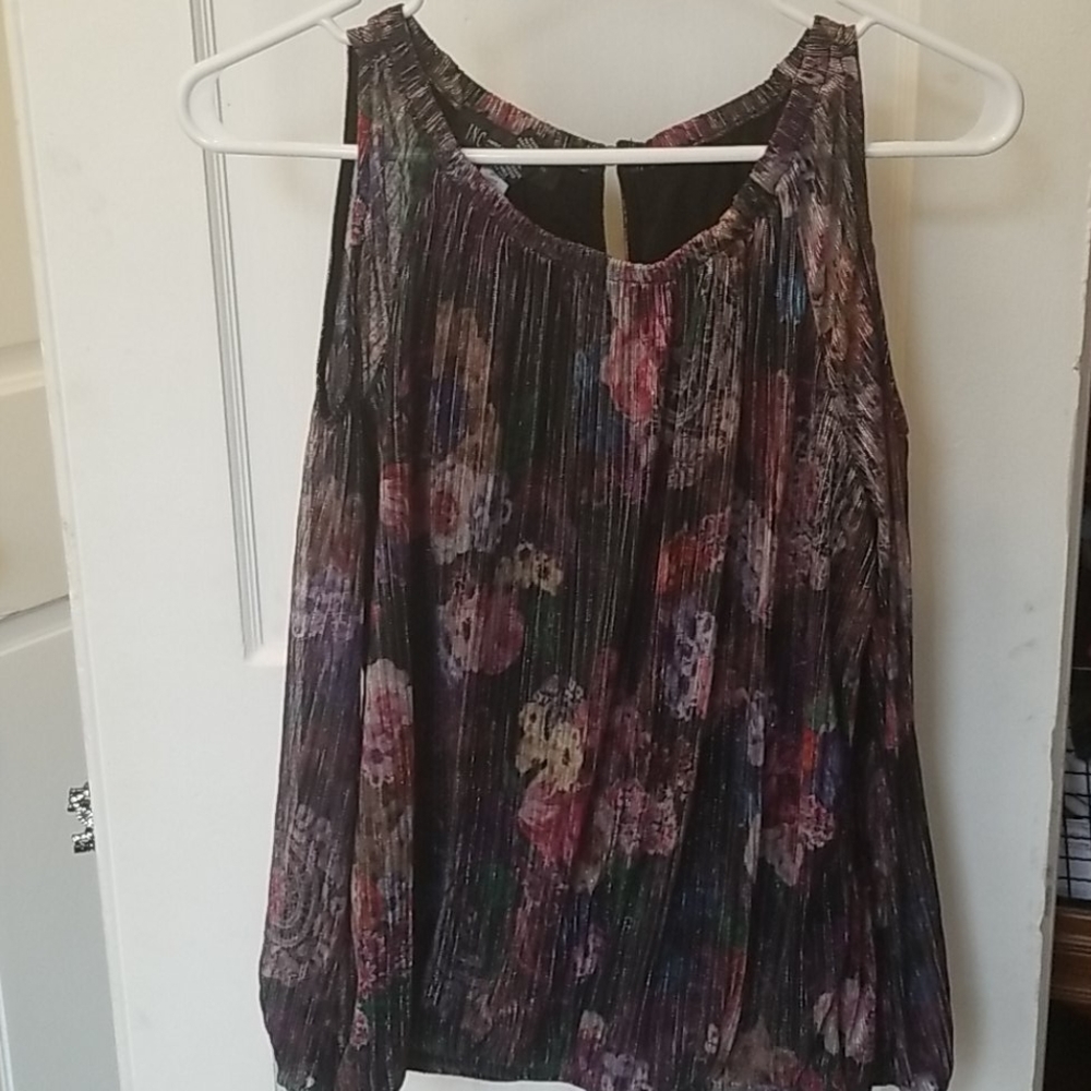 Inc petite M top